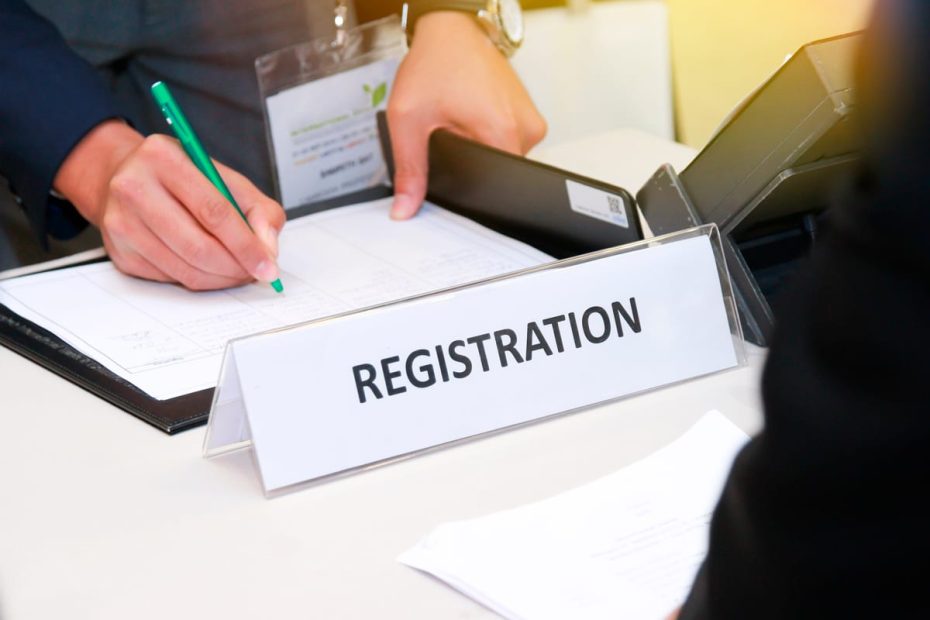 registration cashier